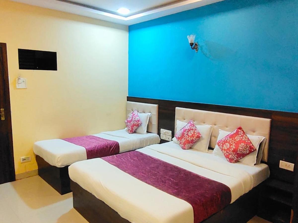 Hotel Golden Galaxy - Santacruz East Bombaj Zewnętrze zdjęcie